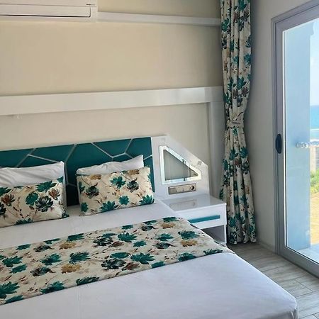 Derin Deniz Otel Karatas  Extérieur photo